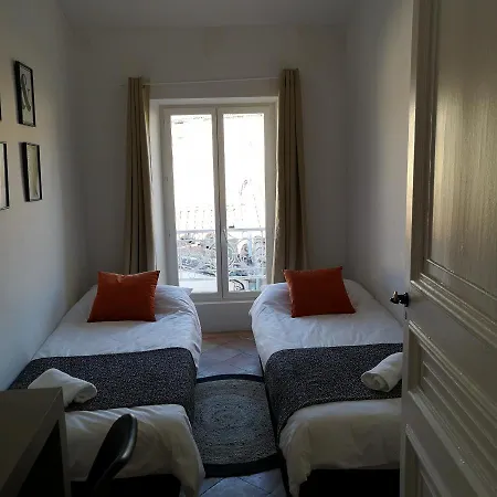 Familiale Saint-exupery-spacieux-hypercentre-wifi-velo كاستيلنوداري